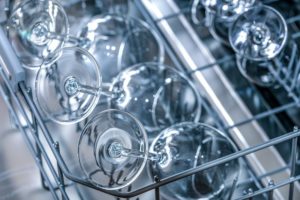 Aménagement du lave vaisselle : capacité et polyvalence